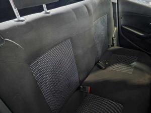 Volkswagen Polo Vivo 1.4 Comfortline - Image 12