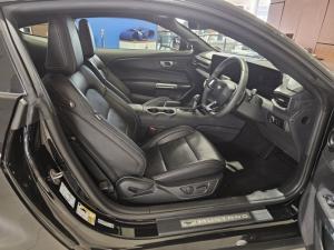 Ford Mustang 5.0 GT fastback - Image 9