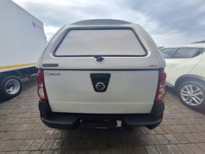 Nissan NP200 1.6i safety pack (aircon) - Image 3