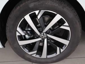 Volkswagen Polo hatch 1.0TSI Life auto - Image 23