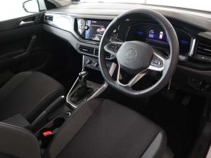 Volkswagen Polo hatch 1.0TSI Life auto - Image 9