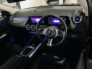 Mercedes-Benz GLA GLA200 Progressive - Image 3