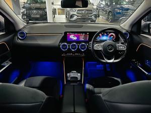 Mercedes-Benz GLA GLA200d - Image 11