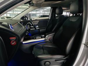 Mercedes-Benz GLA GLA200d - Image 2