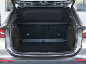 Mercedes-Benz GLA GLA200d Progressive - Image 9