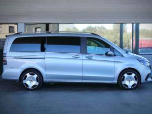 Mercedes-Benz V-Class V300d Exclusive - Image 3