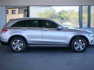 Mercedes-Benz GLC GLC220d 4Matic - Image 3