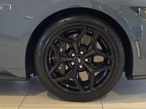 Ford Mustang 5.0 GT fastback - Image 17