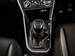 Volkswagen Polo hatch 1.0TSI Life manual - Image 14