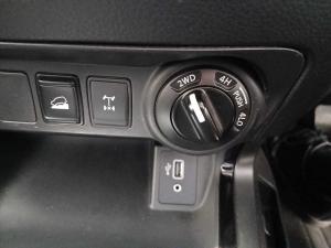 Nissan Navara 2.5DDTI PRO-4X 4X4 automatic D/C - Image 19