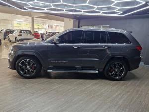 Jeep Grand Cherokee SRT - Image 3