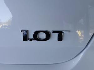 Hyundai Venue 1.0T Motion auto - Image 13
