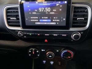 Hyundai Venue 1.0T Motion auto - Image 15