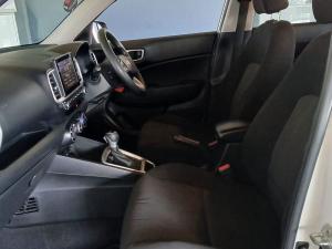 Hyundai Venue 1.0T Motion auto - Image 22