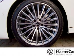 Mercedes-Benz C-Class C200 Avantgarde - Image 6