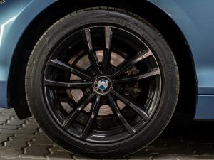 BMW 1 Series 118i 5-door Edition Sport Line Shadow auto - Image 11
