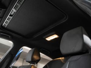 BMW 1 Series 118i 5-door Edition Sport Line Shadow auto - Image 26