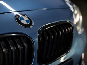 BMW 1 Series 118i 5-door Edition Sport Line Shadow auto - Image 7