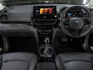 Mahindra XUV 3XO 1.2T AX7L - Image 29