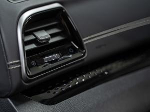 Mahindra XUV 3XO 1.2T AX7L - Image 36