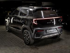 Mahindra XUV 3XO 1.2T AX7L - Image 3
