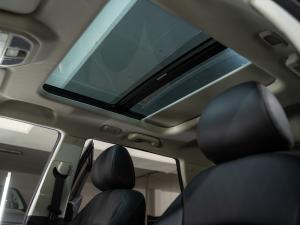 Mahindra XUV 3XO 1.2T AX7L - Image 40