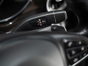 Mercedes-Benz V-Class V300d Exclusive - Image 26