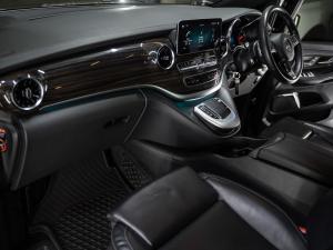 Mercedes-Benz V-Class V300d Exclusive - Image 28