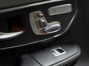 Mercedes-Benz V-Class V300d Exclusive - Image 41