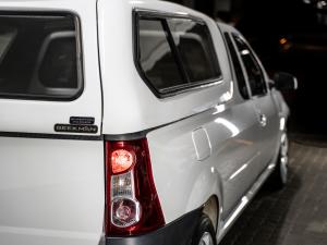Nissan NP200 1.6i safety pack (aircon) - Image 27