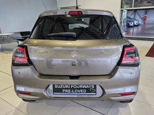 Suzuki Swift 1.2 GLX auto - Image 4