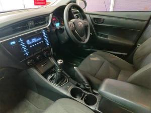 Toyota Corolla Quest 1.8 Plus manual - Image 6