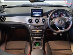 Mercedes-Benz GLA GLA200 auto - Image 13
