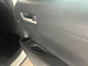 Toyota Corolla Cross 1.8 XS - Image 11