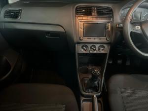 Volkswagen Polo Vivo hatch 1.4 Comfortline - Image 10