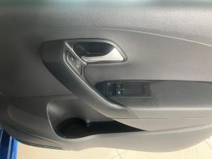 Volkswagen Polo Vivo hatch 1.4 Comfortline - Image 6