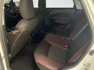 Toyota Starlet Cross 1.5 XR manual - Image 8