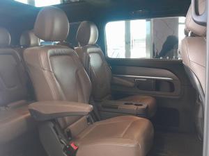 Mercedes-Benz V-Class V300d Exclusive - Image 14