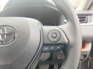 Toyota RAV4 2.0 GX-R AWD - Image 10