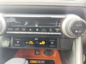 Toyota RAV4 2.0 GX-R AWD - Image 17