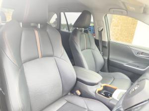 Toyota RAV4 2.0 GX-R AWD - Image 18