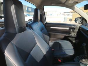 Toyota Hilux 2.4GD single cab S (aircon) - Image 13