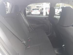 Toyota Etios hatch 1.5 Sprint - Image 13