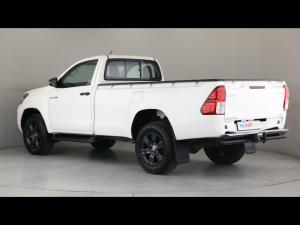 Toyota Hilux 2.4GD-6 single cab 4x4 Raider manual - Image 8