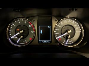 Toyota Hilux 2.4GD-6 single cab 4x4 Raider manual - Image 23