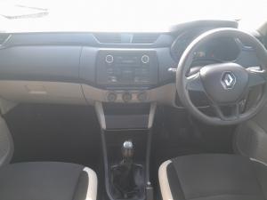 Renault Triber 1.0 Life - Image 6