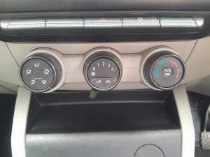 Renault Triber 1.0 Life - Image 12