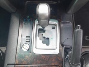 Toyota Land Cruiser 200 4.5D-4D V8 VX - Image 12