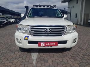 Toyota Land Cruiser 200 4.5D-4D V8 VX - Image 4