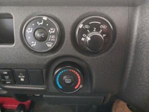 Toyota Quantum Hiace 2.5 D-4D 14 Seat - Image 16